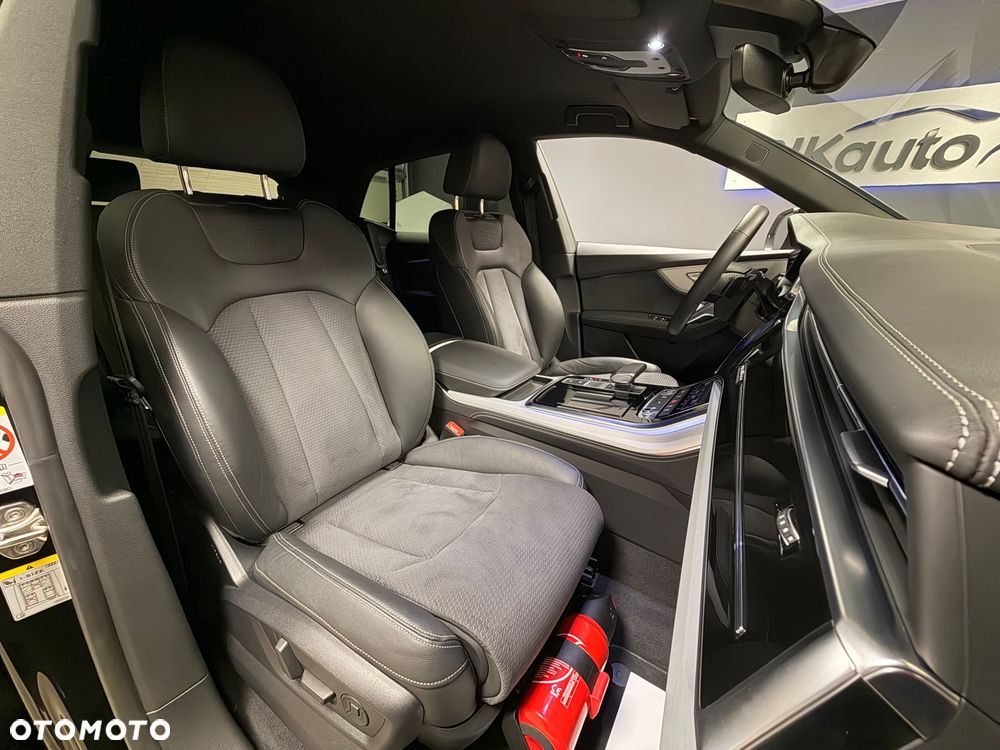 Audi Q8 45 TDI mHEV Quattro Tiptronic - 28