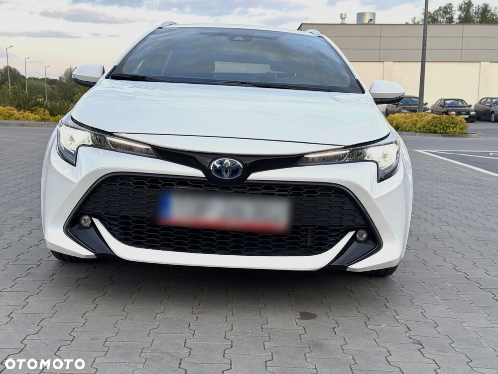 Toyota Corolla 1.8 Hybrid Comfort - 17