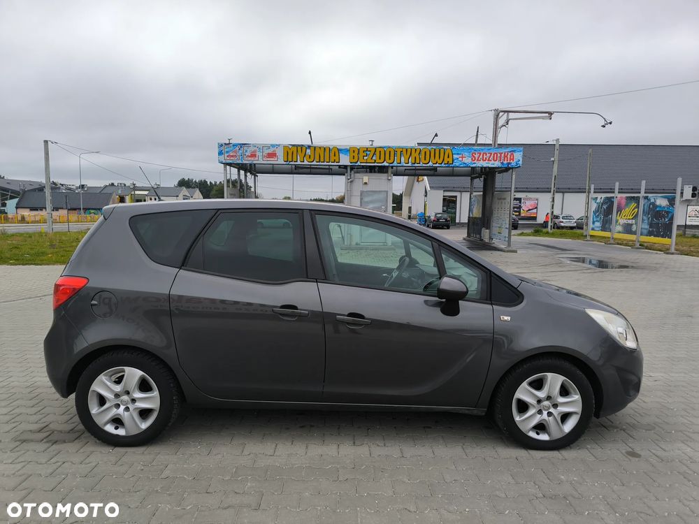 Opel Meriva 2012 photo 5
