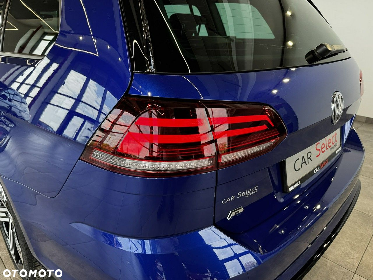 Volkswagen Golf - 14