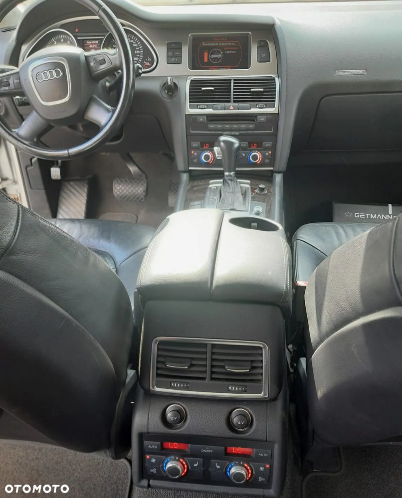 Audi Q7 4.2 FSI Quattro Tiptronic - 13
