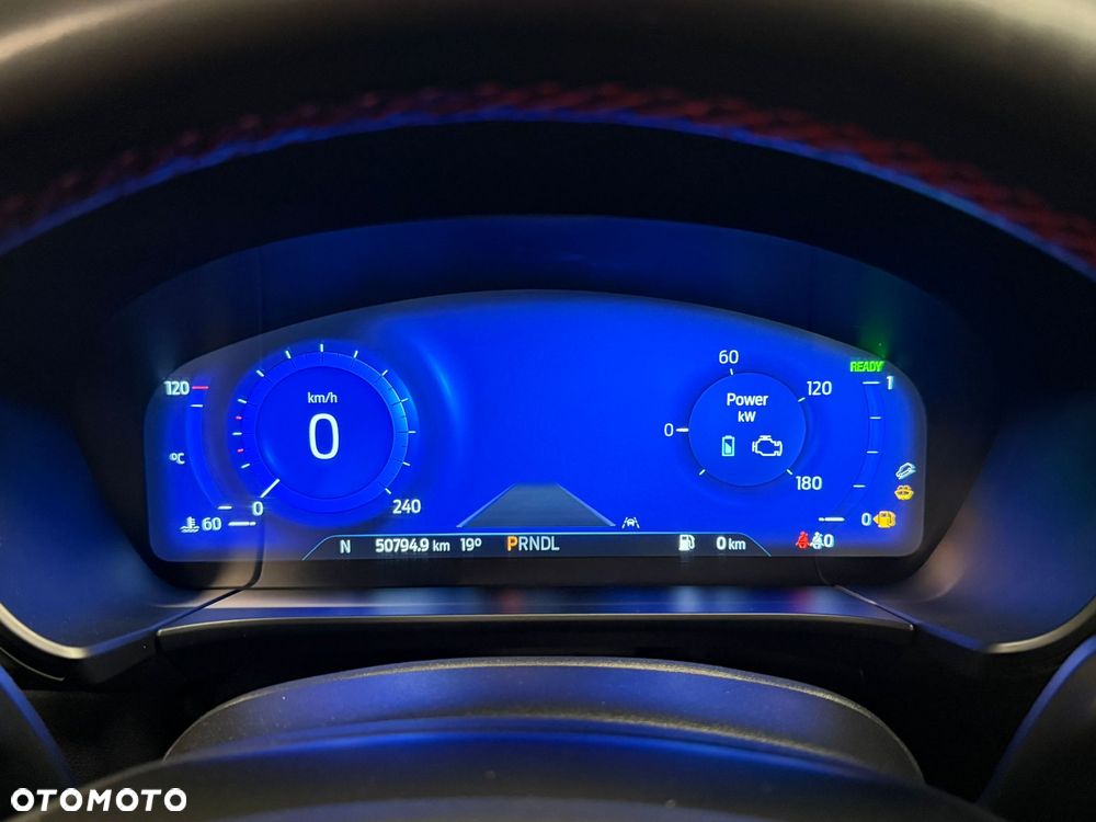 Ford Kuga 2.5 FHEV FWD ST-Line - 21