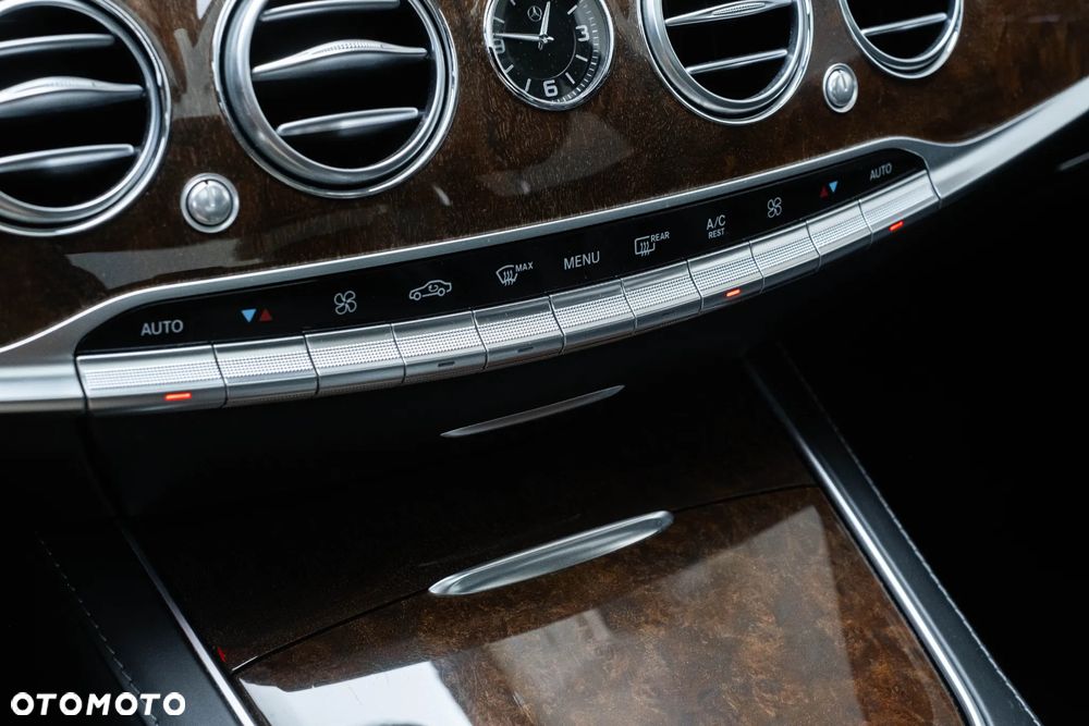 Mercedes-Benz Klasa S 500 L 4Matic 7G-TRONIC - 35
