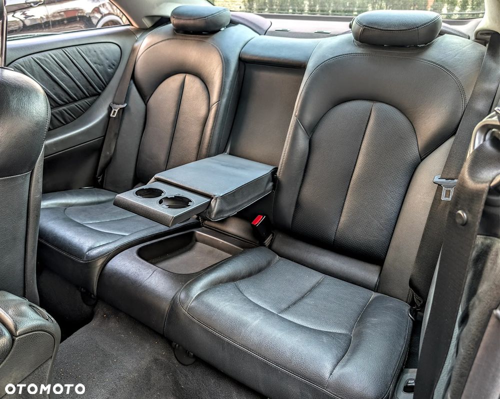 Mercedes-Benz CLK Coupe 500 Avantgarde - 11