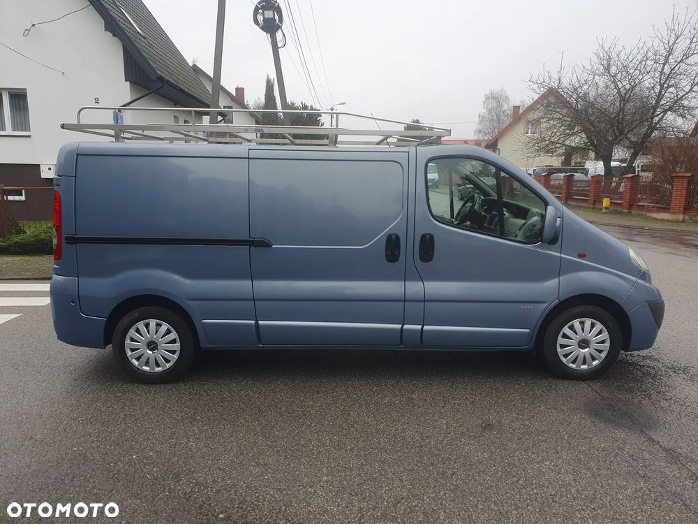 Opel Vivaro - 7