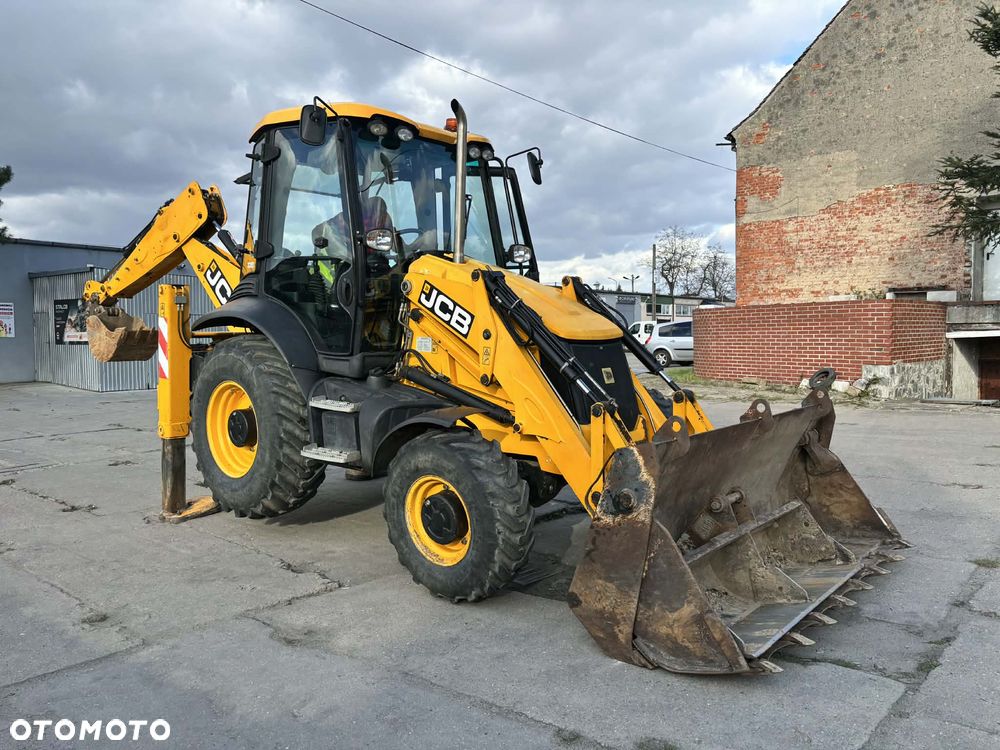 JCB 3CXeco - 1