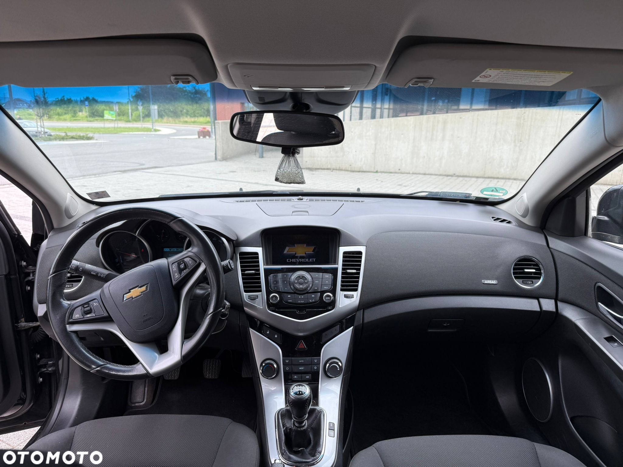 Chevrolet Cruze - 10