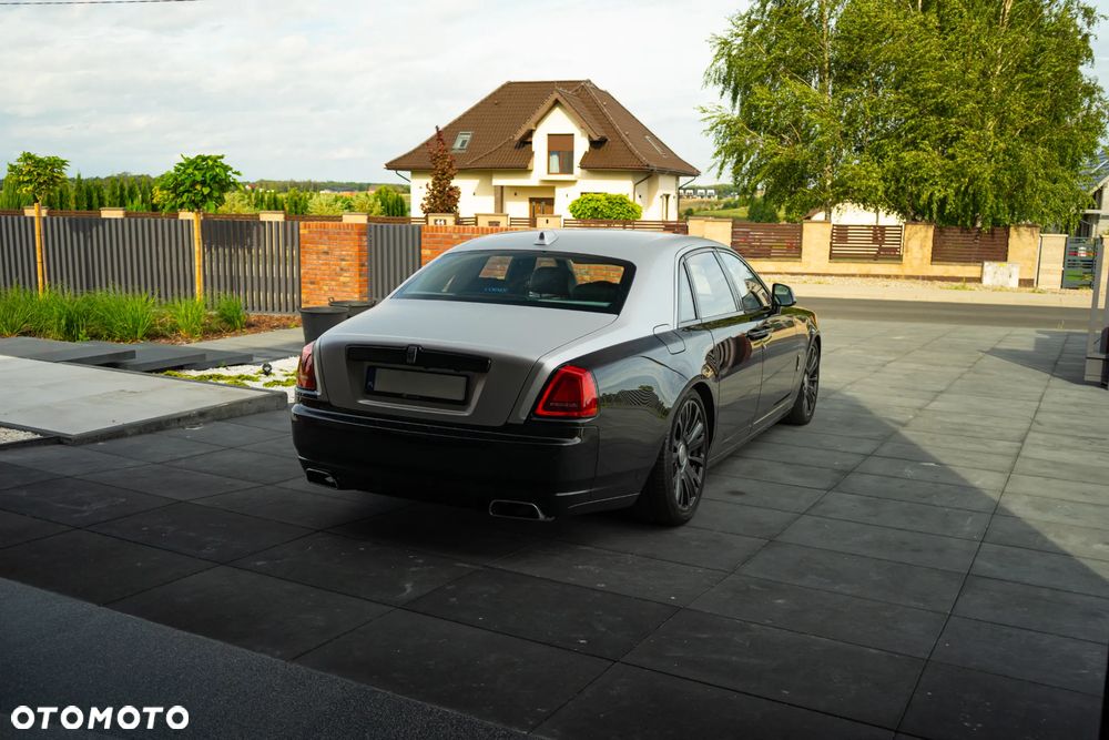 Rolls-Royce Ghost Standard - 9