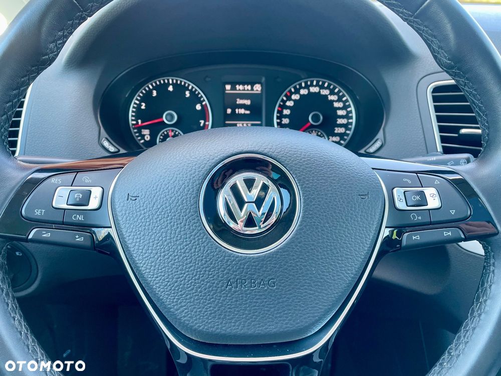 Volkswagen Sharan 1.4 TSI BMT Highline - 14