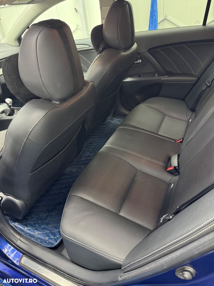 Toyota Avensis 2.0 D-4D Elegance - 15