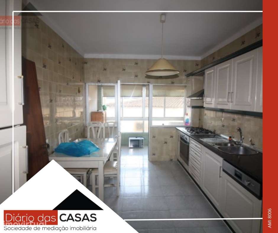 Apartamento T3, com garagem, Br. Norton de Matos, Coimbra - Grande imagem: 3/8