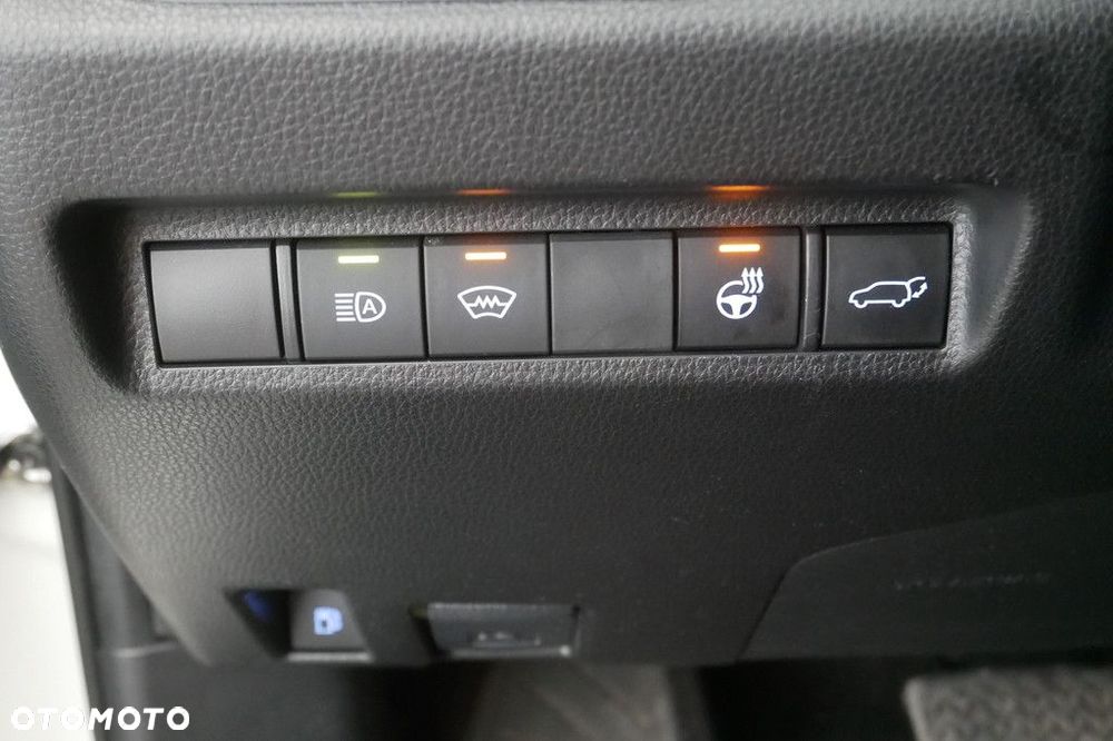 Toyota RAV4 - 28