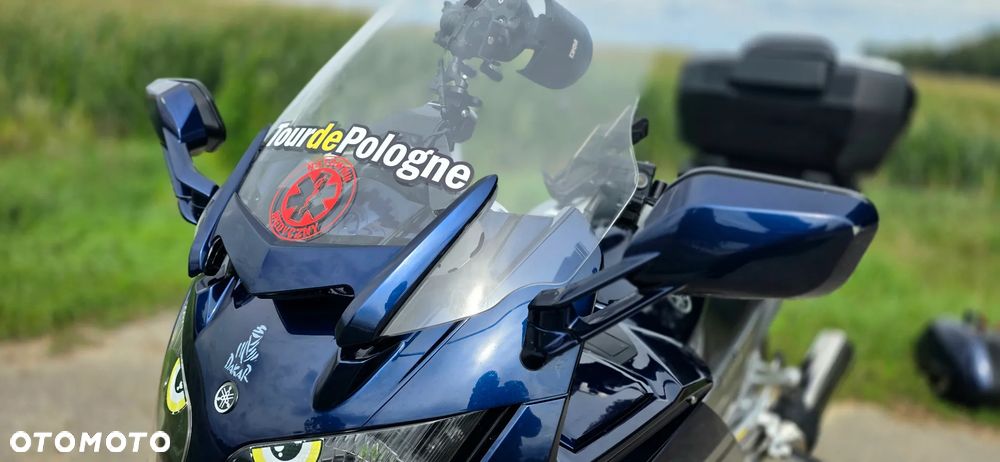 Yamaha FJR - 28