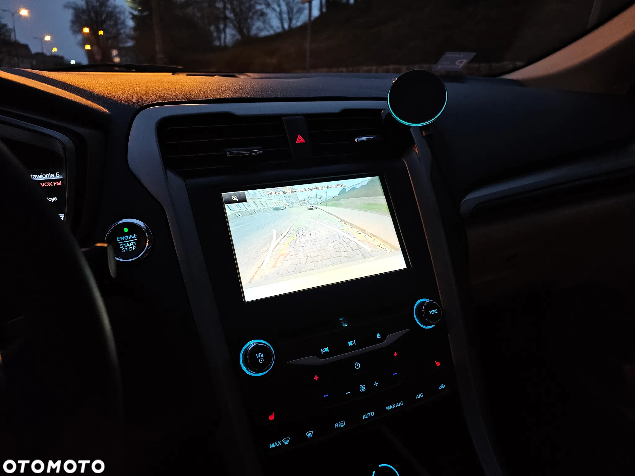 Ford Mondeo - 10