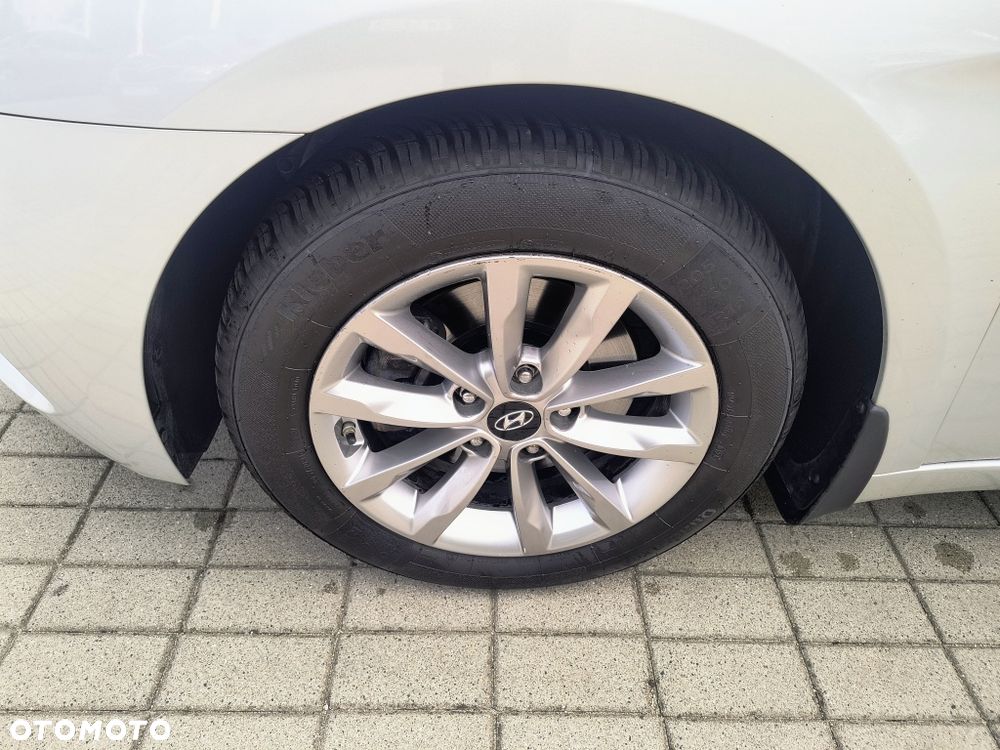 Hyundai i40 - 11