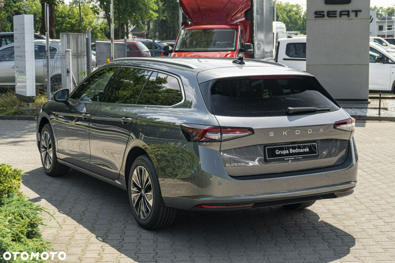 Skoda Superb - 8