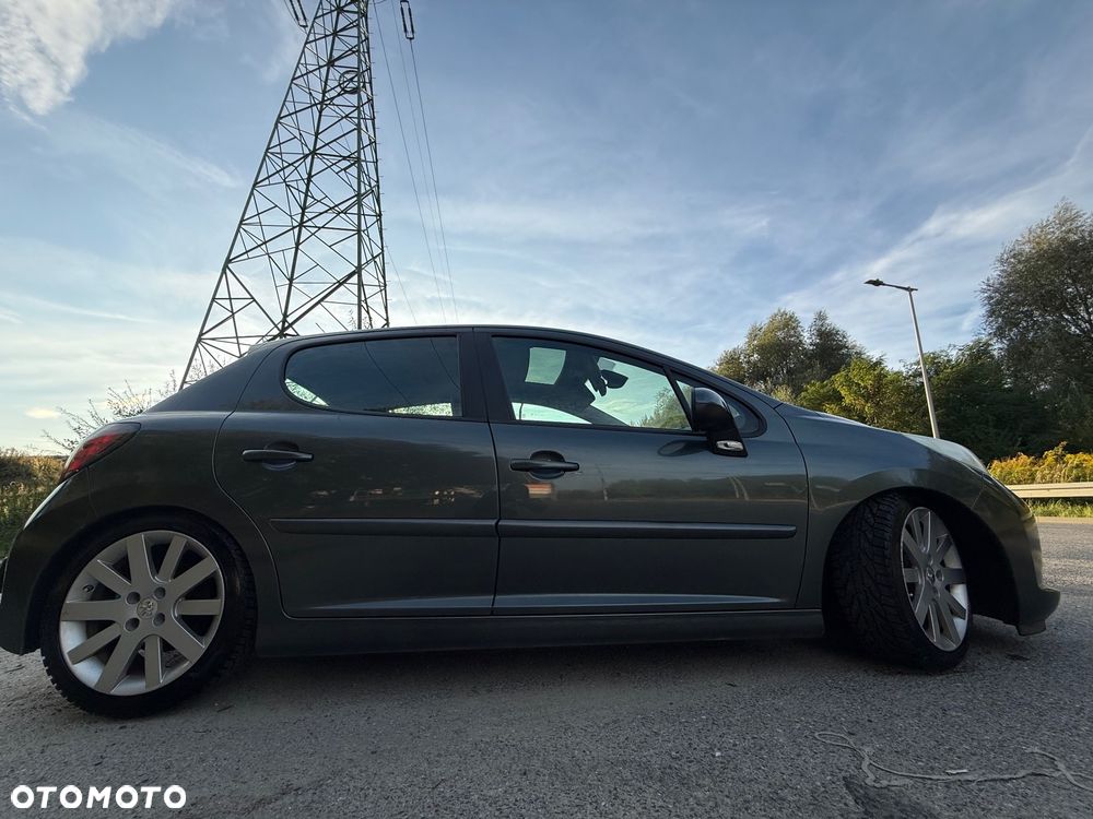 Peugeot 207 1.6 HDi Sporty - 33