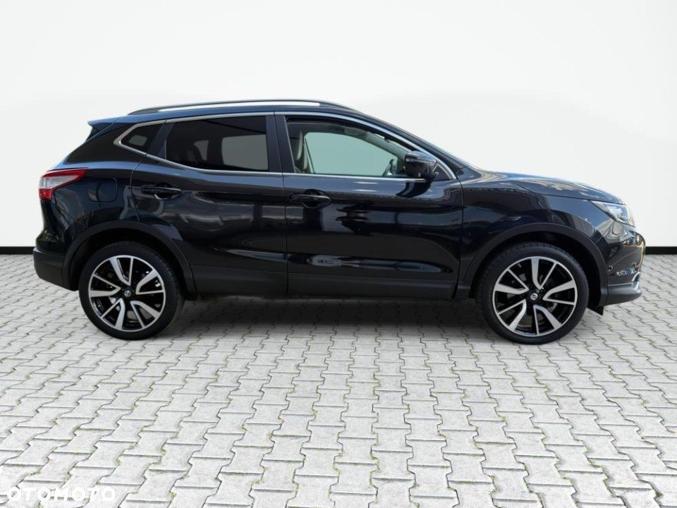 Nissan Qashqai - 4
