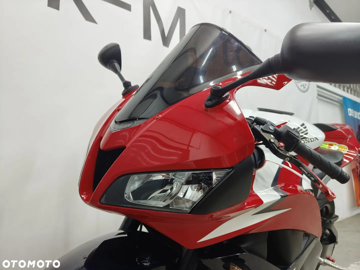 Honda CBR - 19