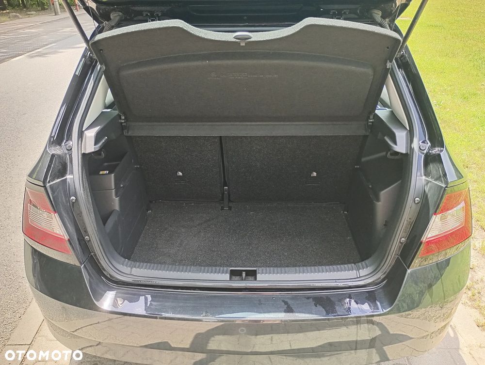 Skoda Fabia 1.0 Ambition - 10