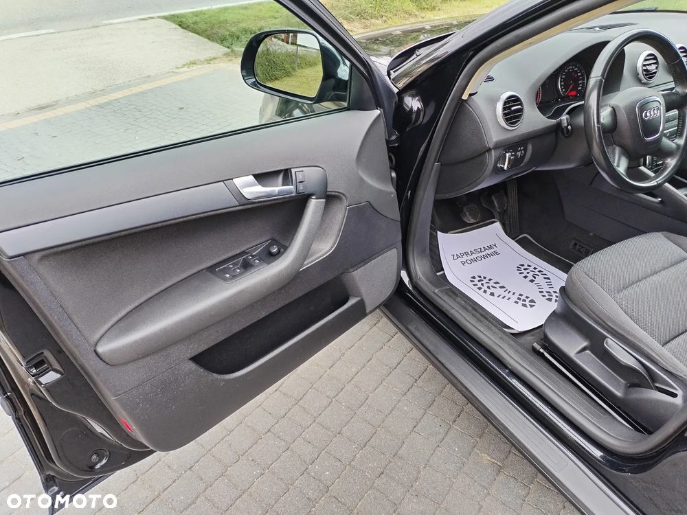 Audi A3 Sportback - 27