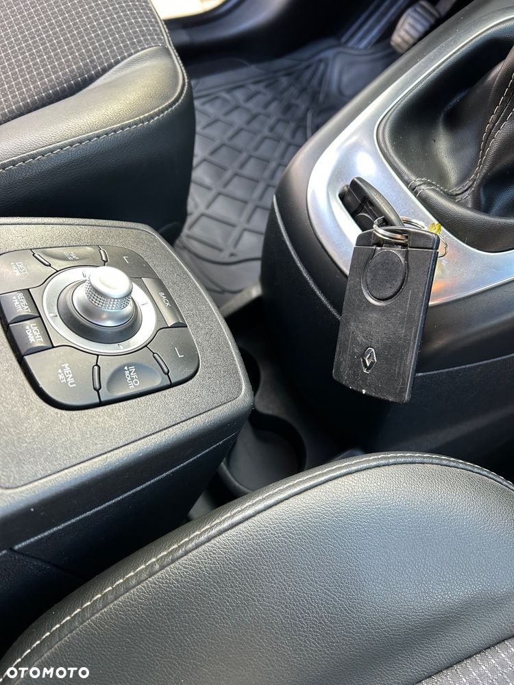 Renault Scenic - 18