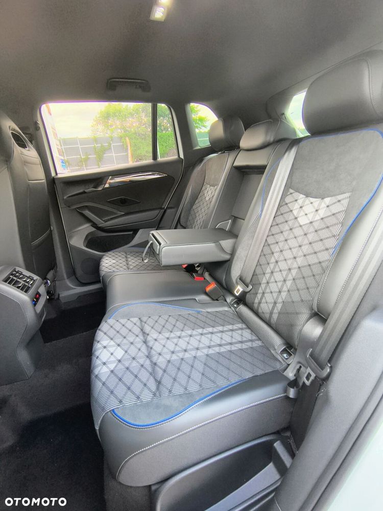 Volkswagen Tiguan - 32