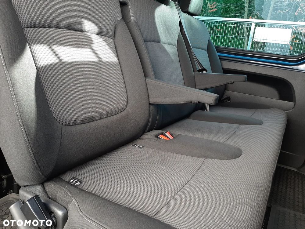 Renault Trafic SpaceClass 2.0 dCi - 10