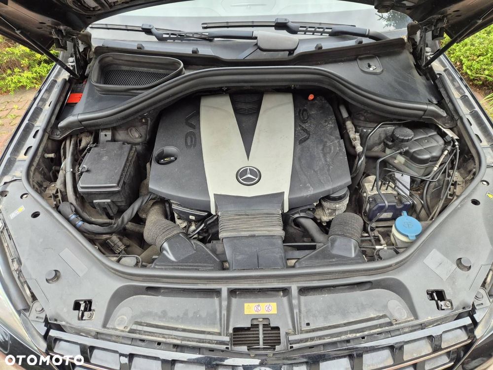 Mercedes-Benz ML - 38