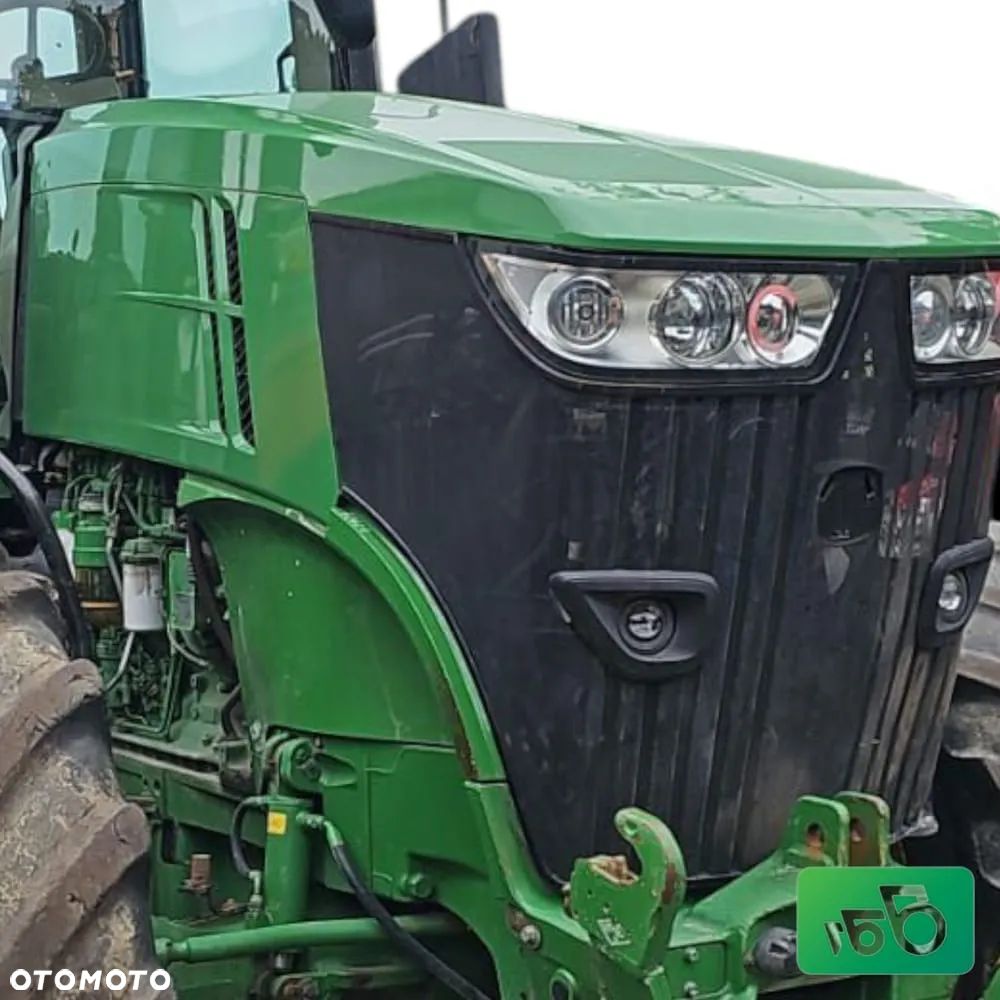 Kompletna Maska silnika Grill RE320536 John Deere 7230 R - 3