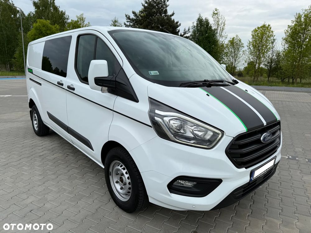 Ford TRANSIT CUSTOM - 2