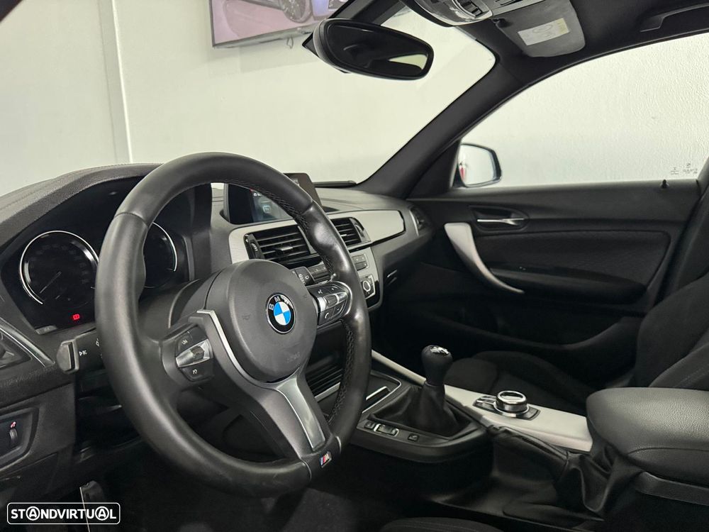 BMW 118 i Pack M - 17