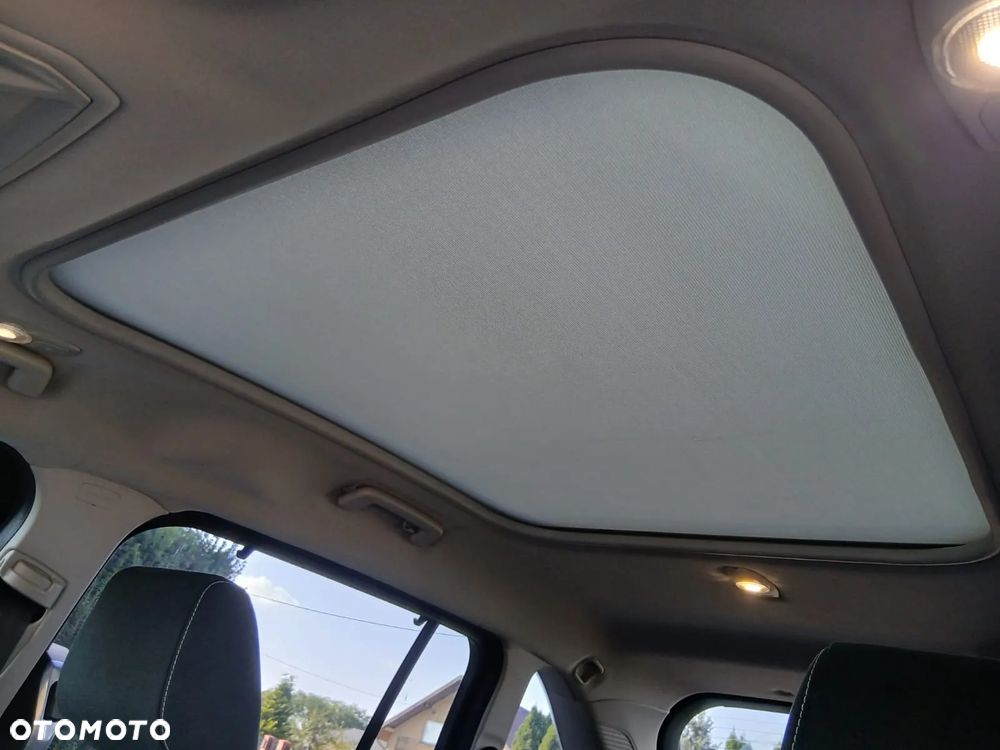 Ford Grand C-MAX 1.6 TDCi Titanium - 28