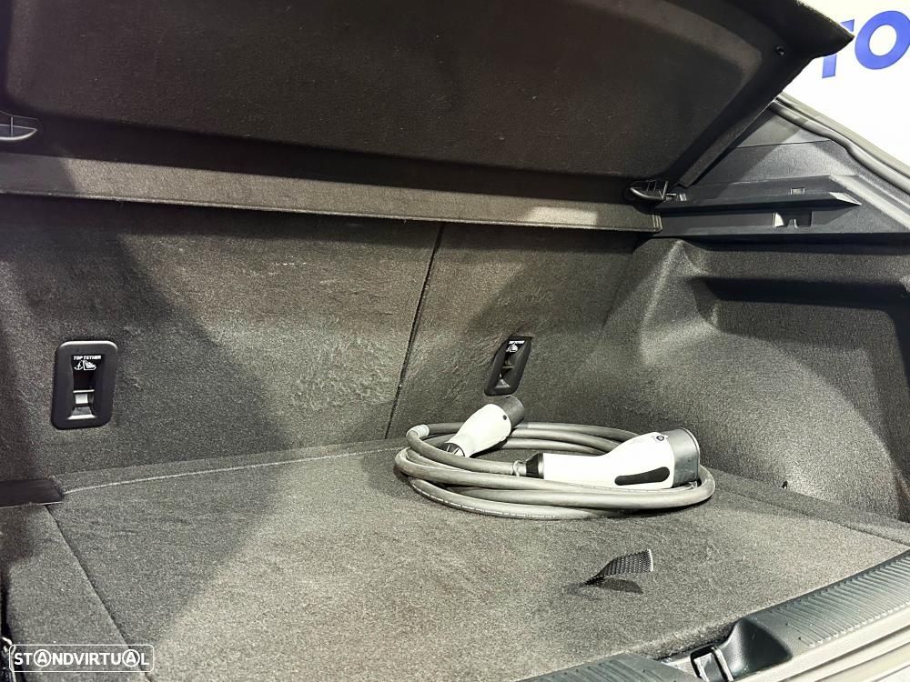 MG MG4 77 kWh Extended Range Luxury - 61