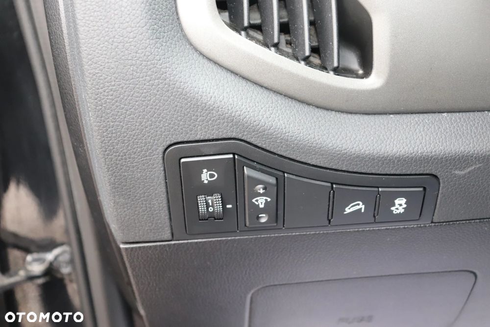 Kia Sportage 1.6 GDI Business Line L 2WD - 35