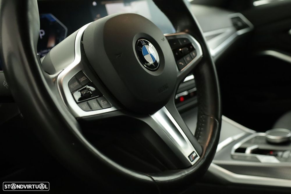 BMW 320 d Touring Auto - 16