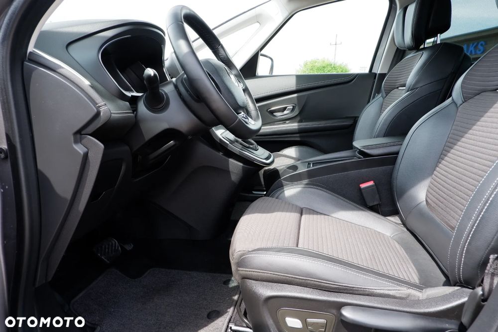 Renault Scenic dCi 110 EDC Bose Edition - 27