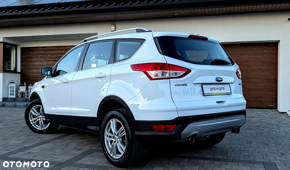Ford Kuga 1.6 EcoBoost 2x4 Titanium - 14