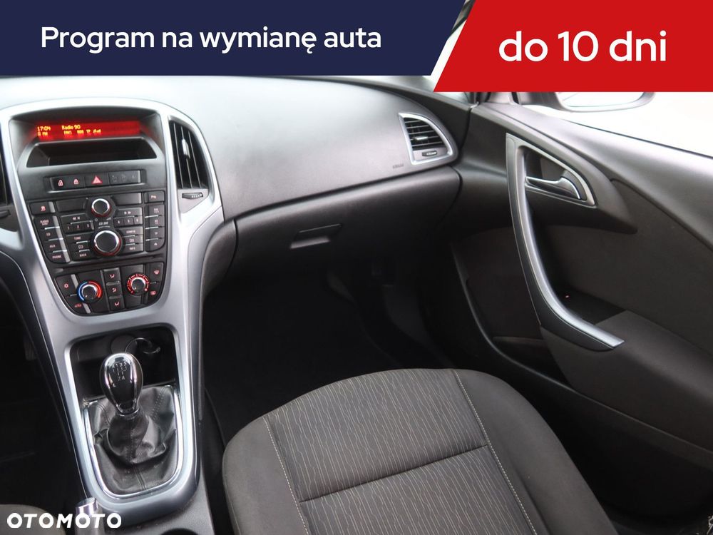 Opel Astra - 10