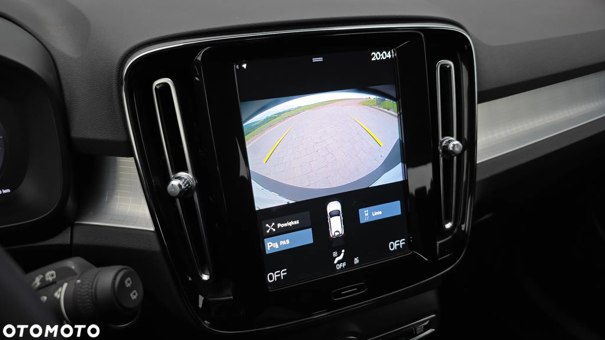 Volvo XC 40 T4 Plug-In Hybrid Core - 12