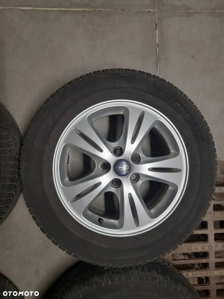 Ford Galaxy 1.8 TDCi Ghia - 35