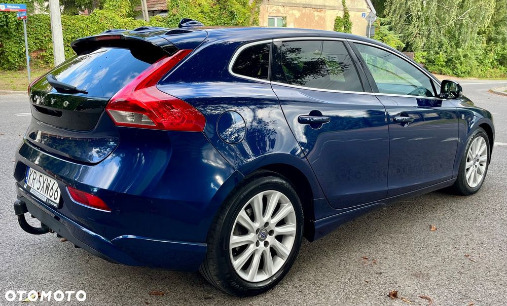 Volvo V40 D2 Drive-E Ocean Race - 12