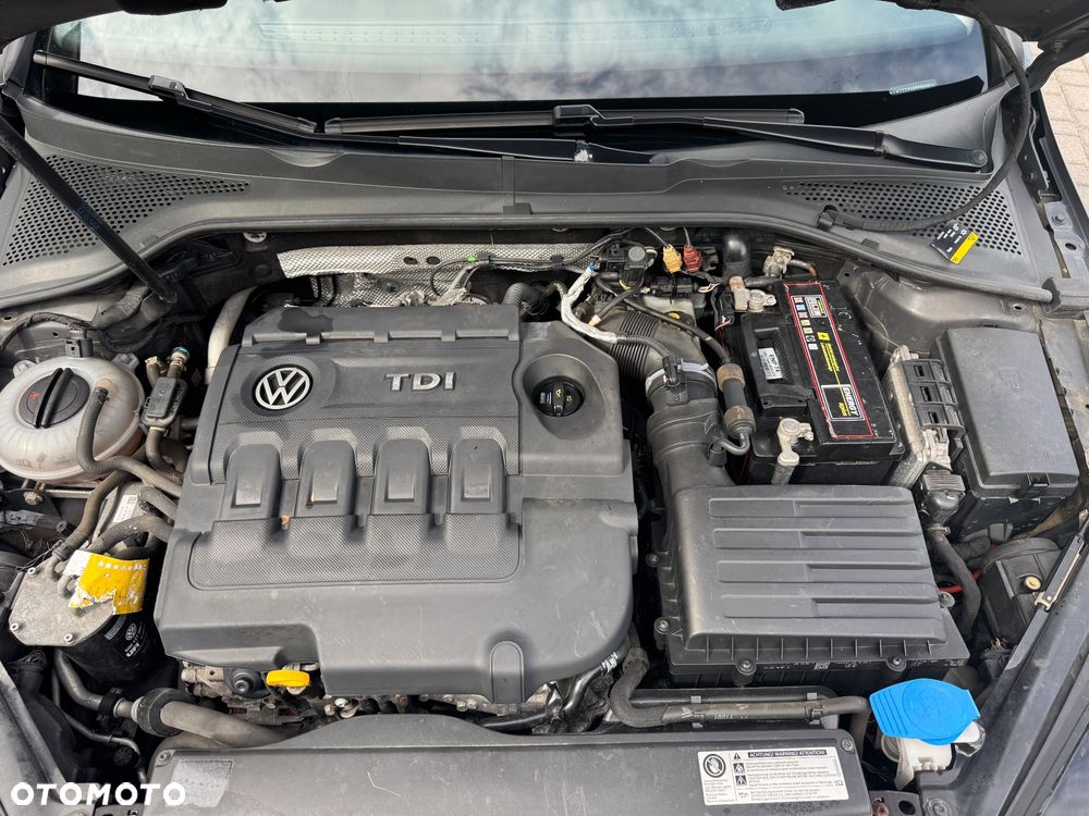 Volkswagen Golf 2.0 TDI 4Motion BlueMotion Technology Comfortline - 17