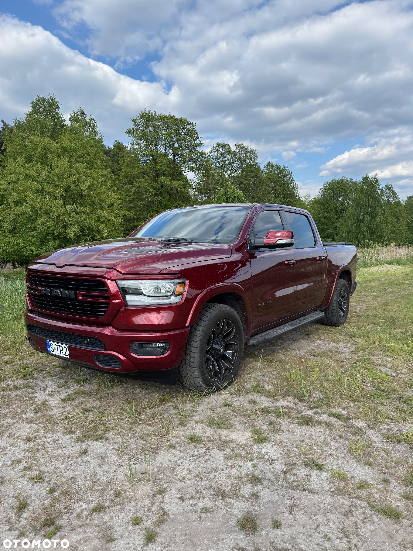 RAM 1500 Crew Cab Laramie - 2