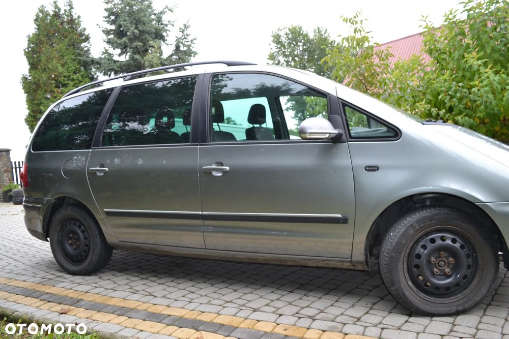 Ford Galaxy 1.9 TDI Ghia - 14