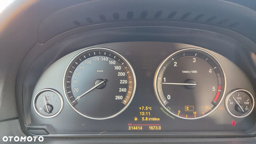 BMW Seria 5 - 16