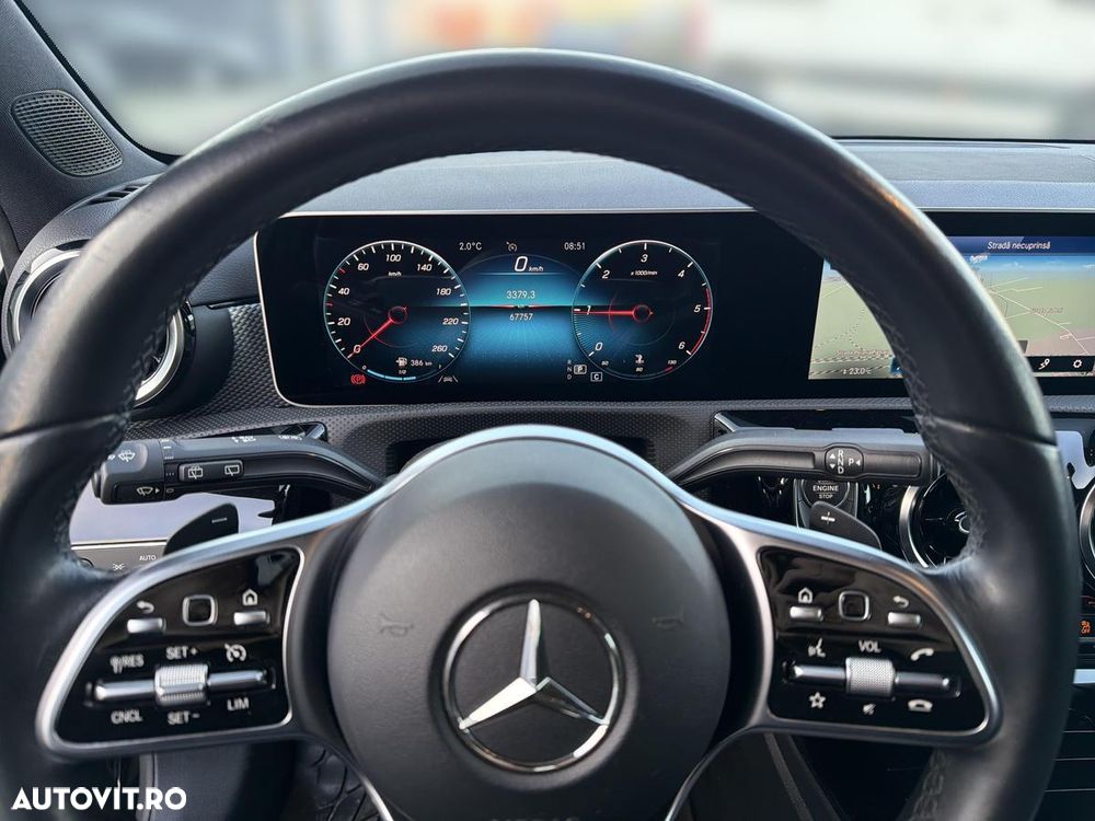 Mercedes-Benz A 180 d Aut. - 12