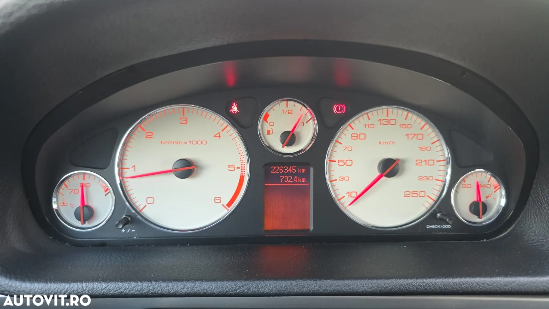 Peugeot 407 1.6 HDi Confort - 9