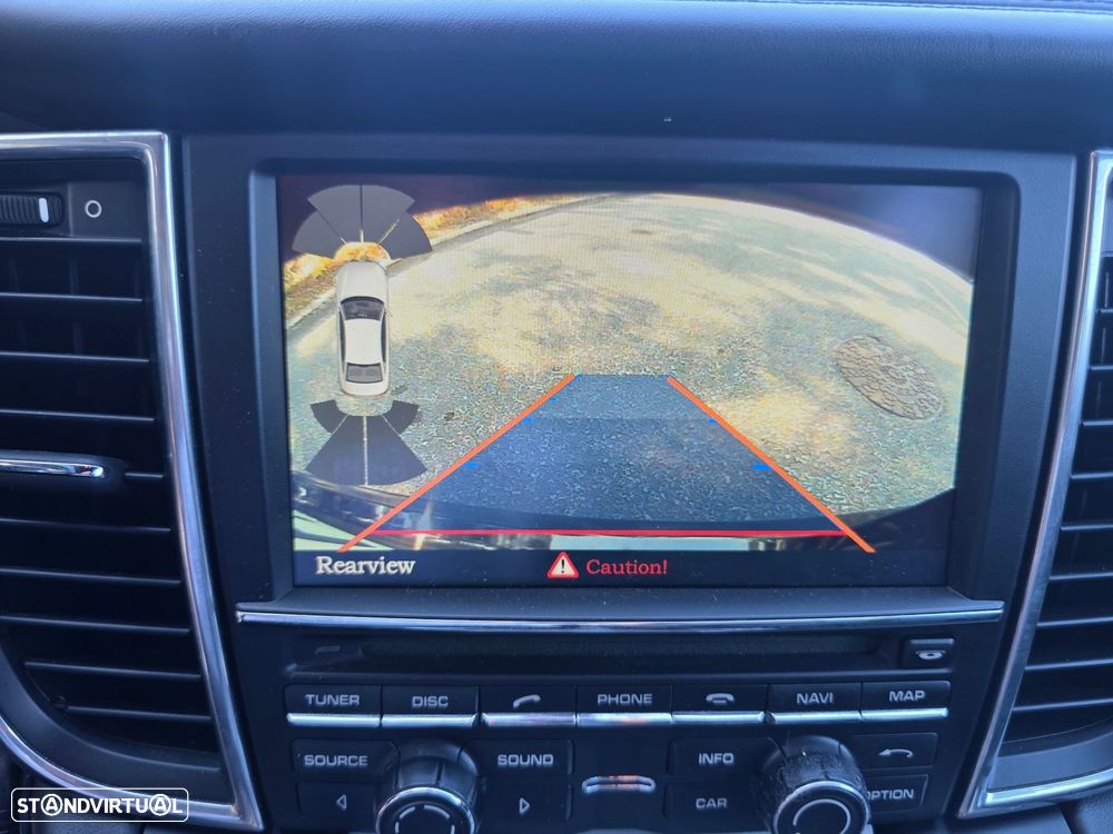 Porsche Panamera 3.0 V6 - 14