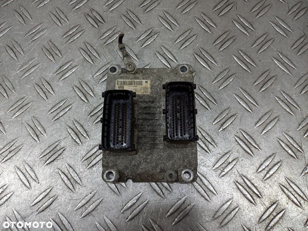 KOMPUTER, STEROWNIK OPEL ASTRA H 55558787    1039S10560 1.2 - 2